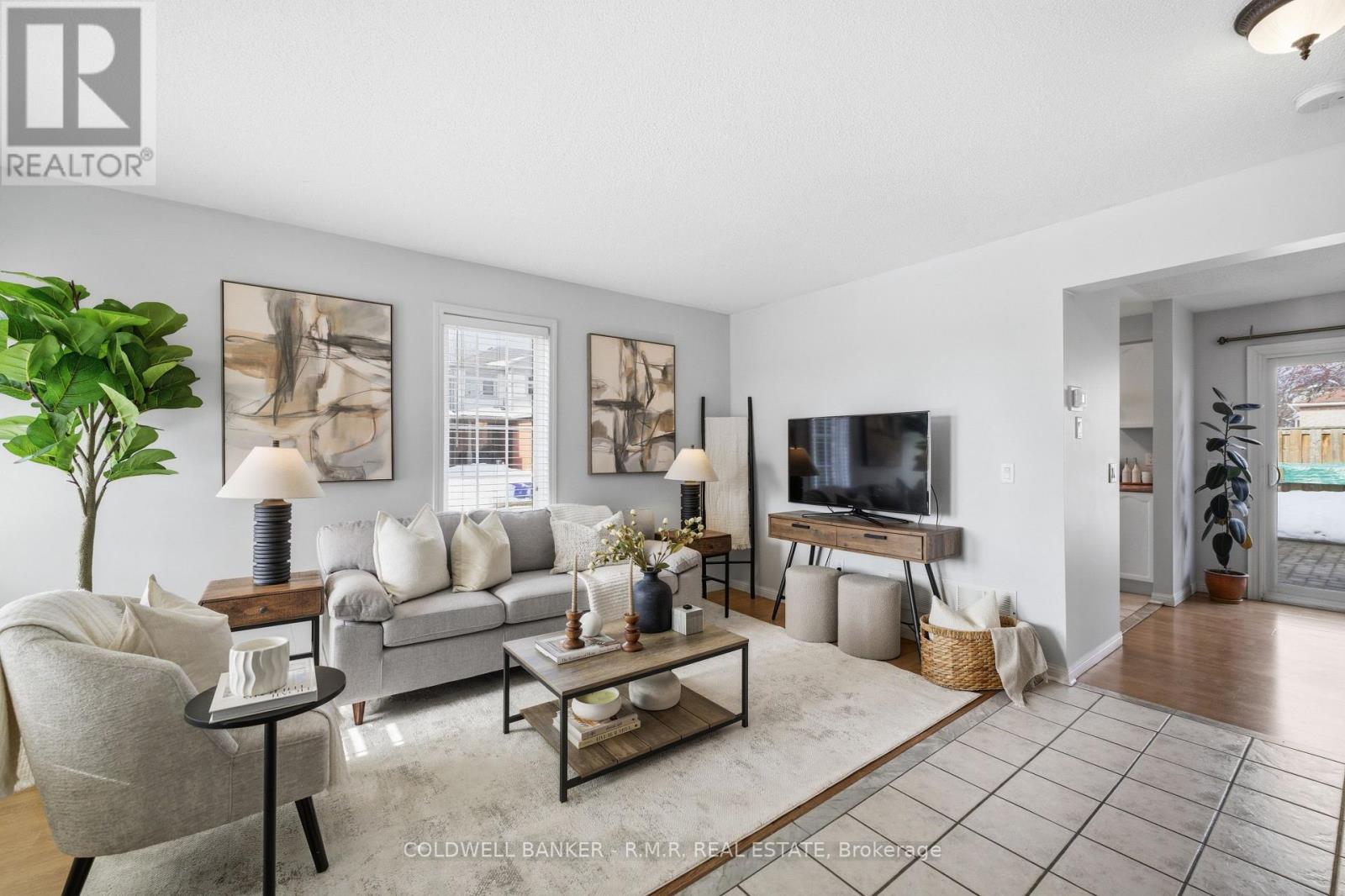 15 Greengrove Way, Whitby, Ontario  L1R 2N4 - Photo 7 - E12798636