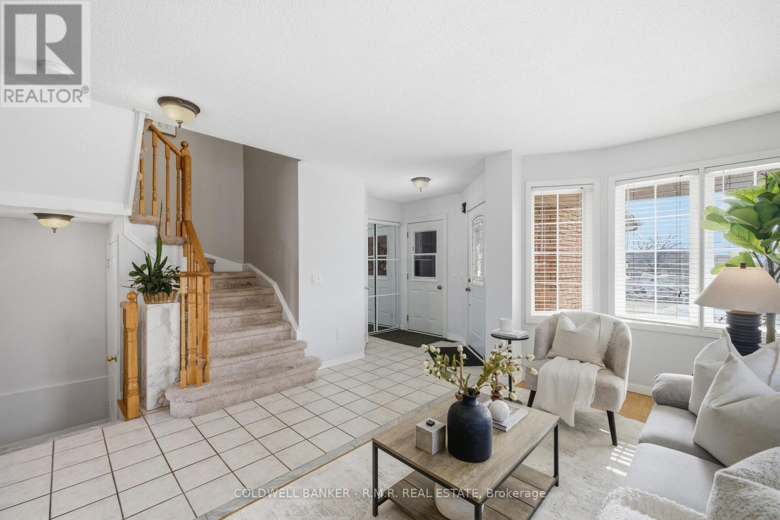 15 Greengrove Way, Whitby, Ontario  L1R 2N4 - Photo 8 - E12798636