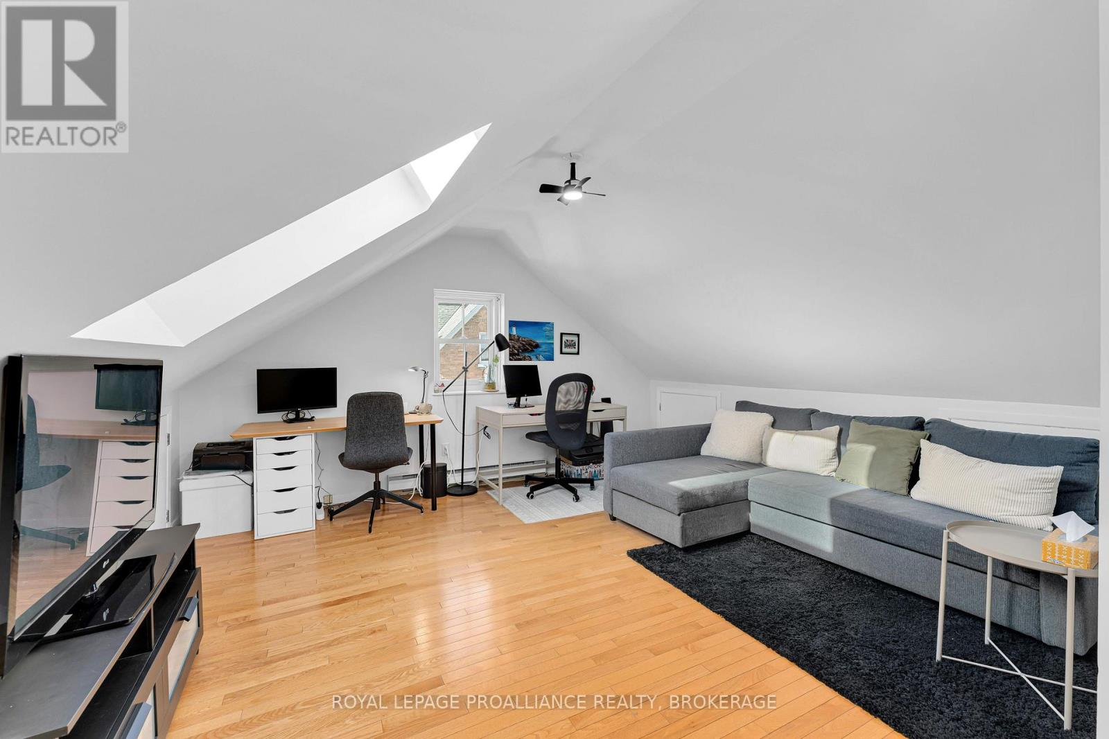 2 - 41 William Street, Kingston, Ontario  K7L 2C3 - Photo 19 - X12798696