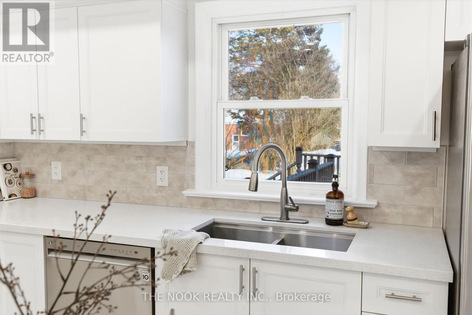 126 Abbott Boulevard, Cobourg, Ontario  K9A 4E7 - Photo 20 - X12798750