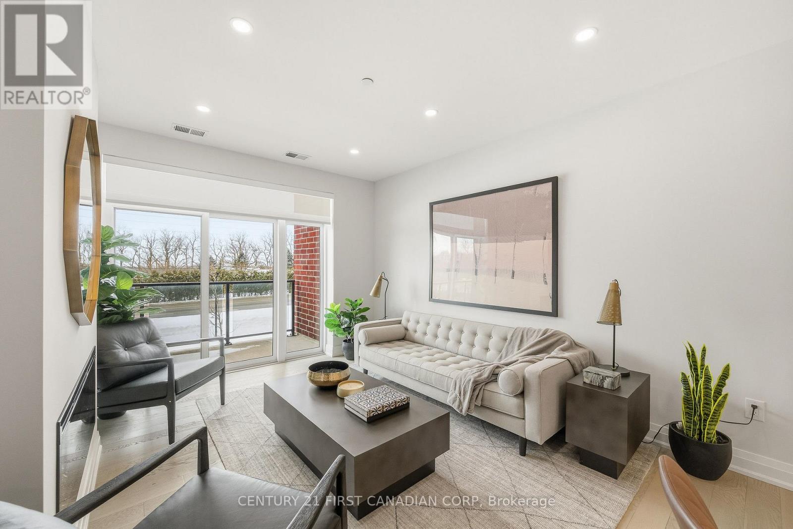 Photo 11 of 30 for 106 - 1975 Fountain Grass Drive