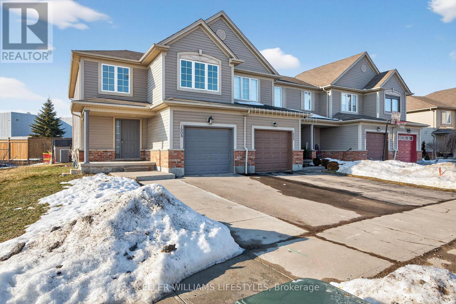 Upper - 1608 Evans Boulevard, London South, Ontario  N6M 0A9 - Photo 1 - X12798654