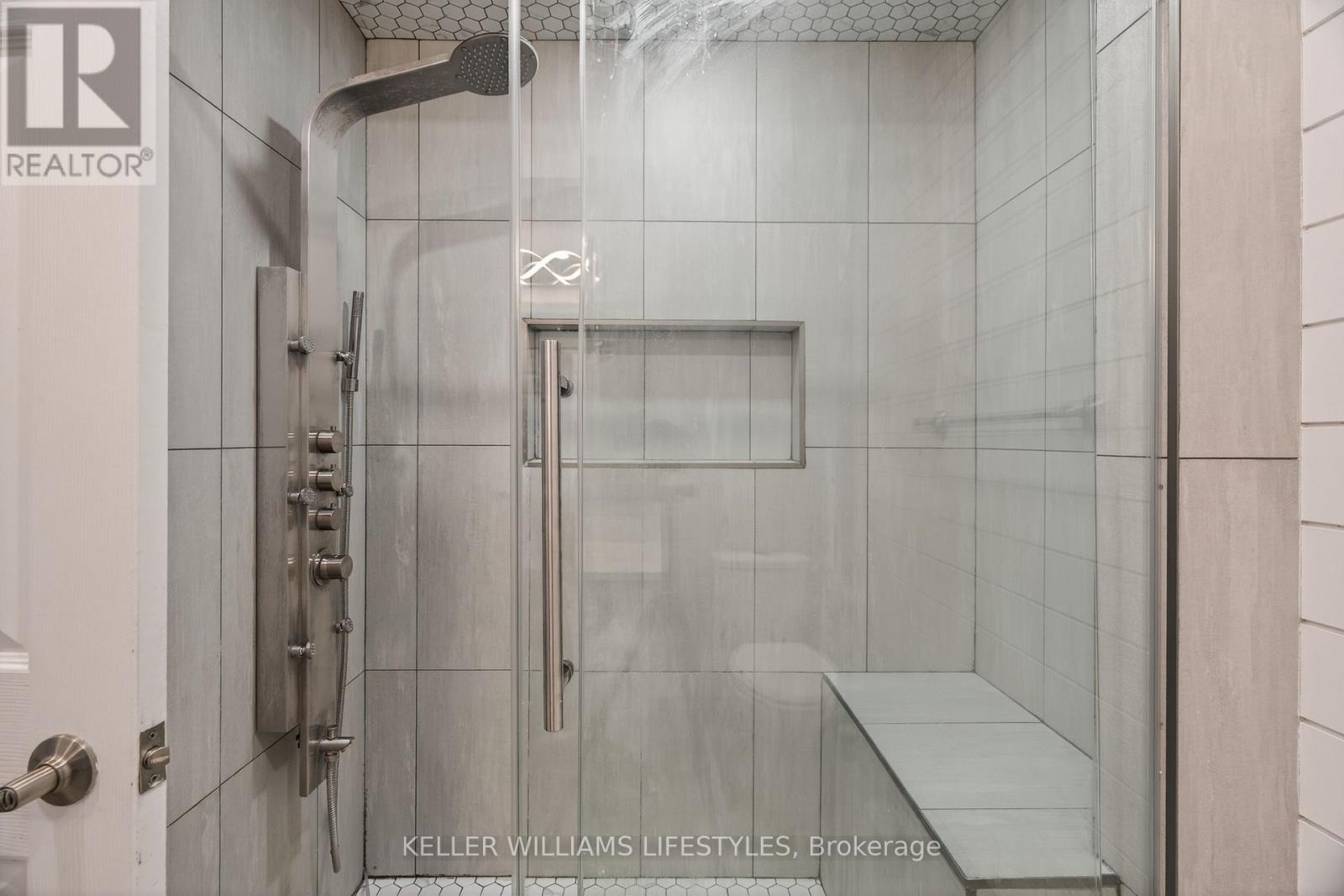 Upper - 1608 Evans Boulevard, London South, Ontario  N6M 0A9 - Photo 20 - X12798654