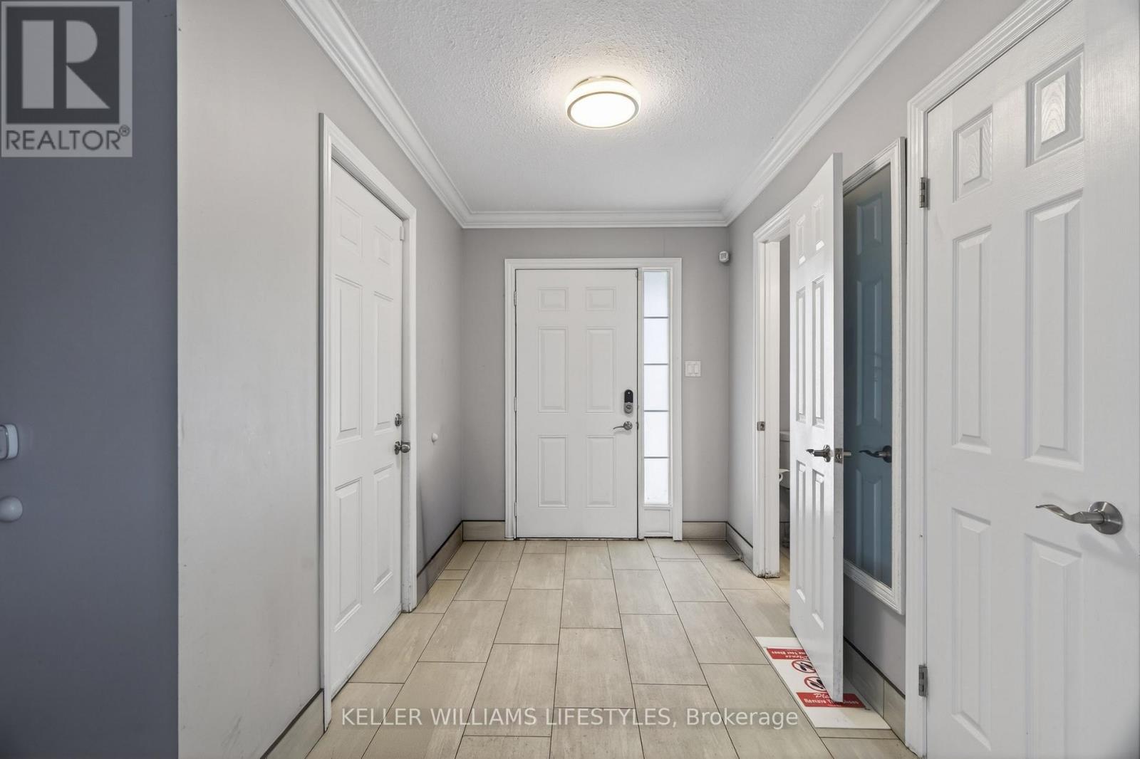 Upper - 1608 Evans Boulevard, London South, Ontario  N6M 0A9 - Photo 32 - X12798654