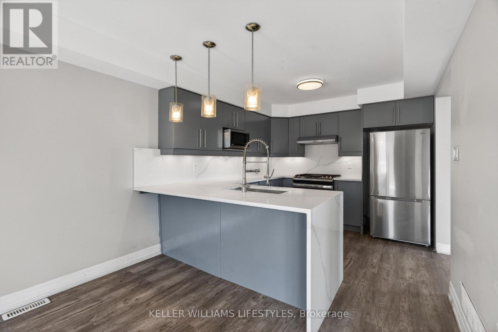 Upper - 1608 Evans Boulevard, London South, Ontario  N6M 0A9 - Photo 8 - X12798654