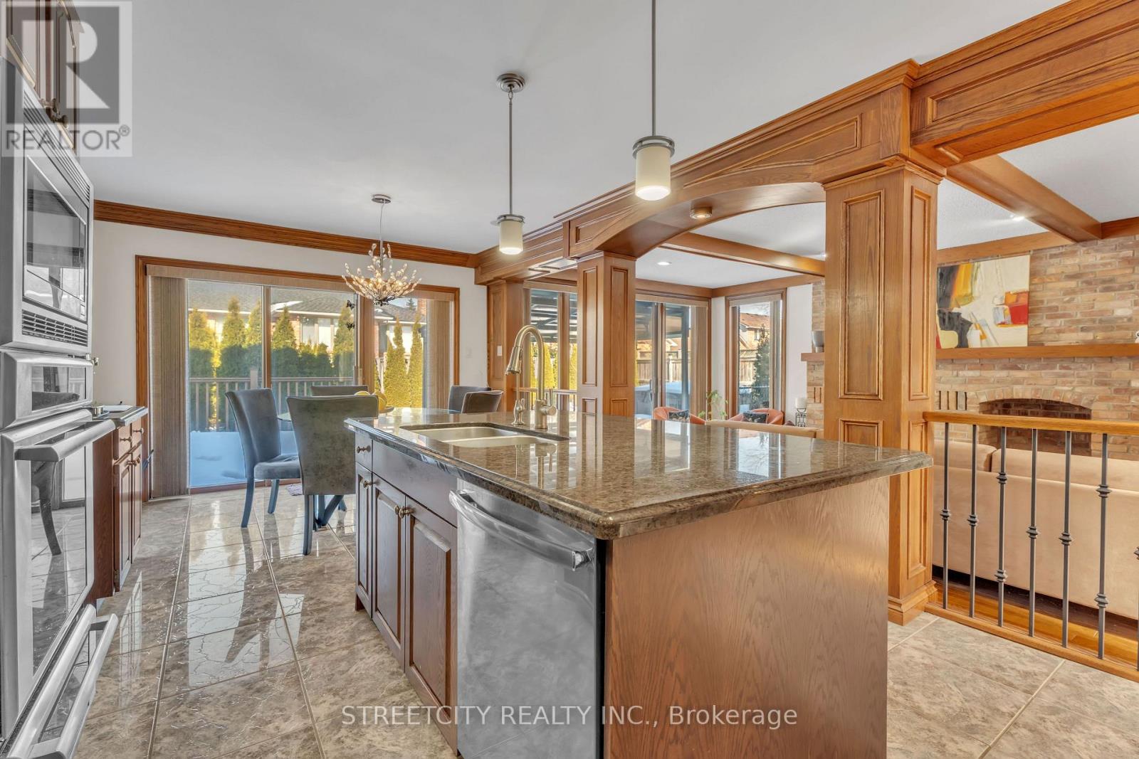 36 Ravenglass Crescent, London North, Ontario  N6G 4K1 - Photo 17 - X12798708