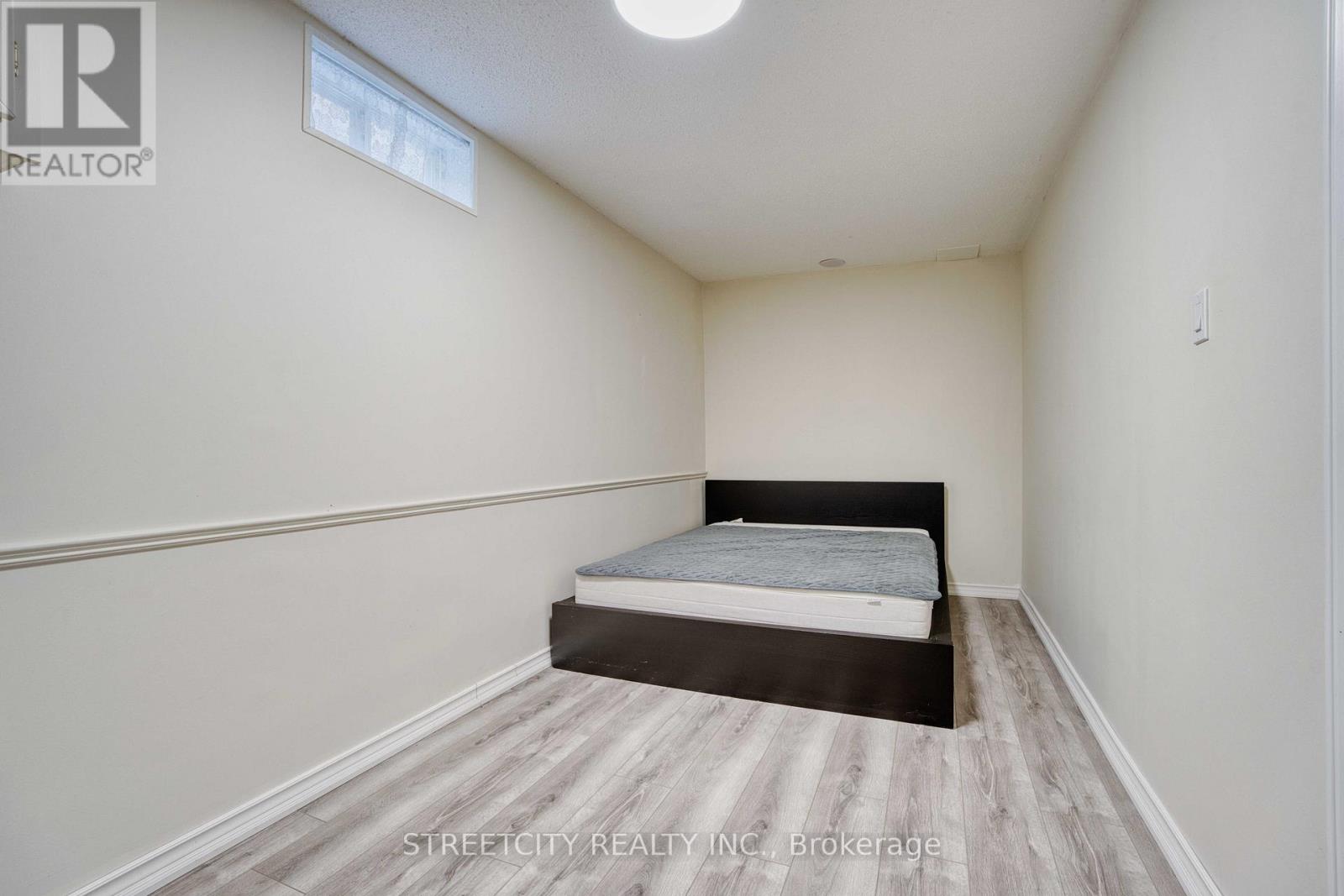 36 Ravenglass Crescent, London North, Ontario  N6G 4K1 - Photo 41 - X12798708