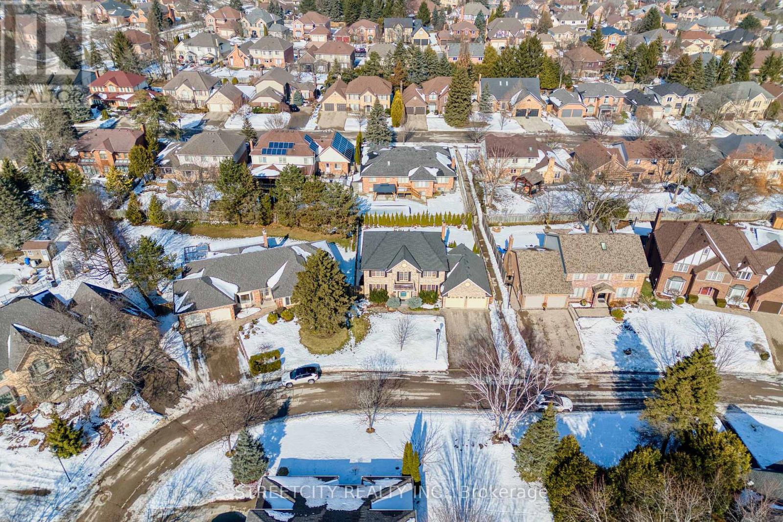 36 Ravenglass Crescent, London North, Ontario  N6G 4K1 - Photo 6 - X12798708