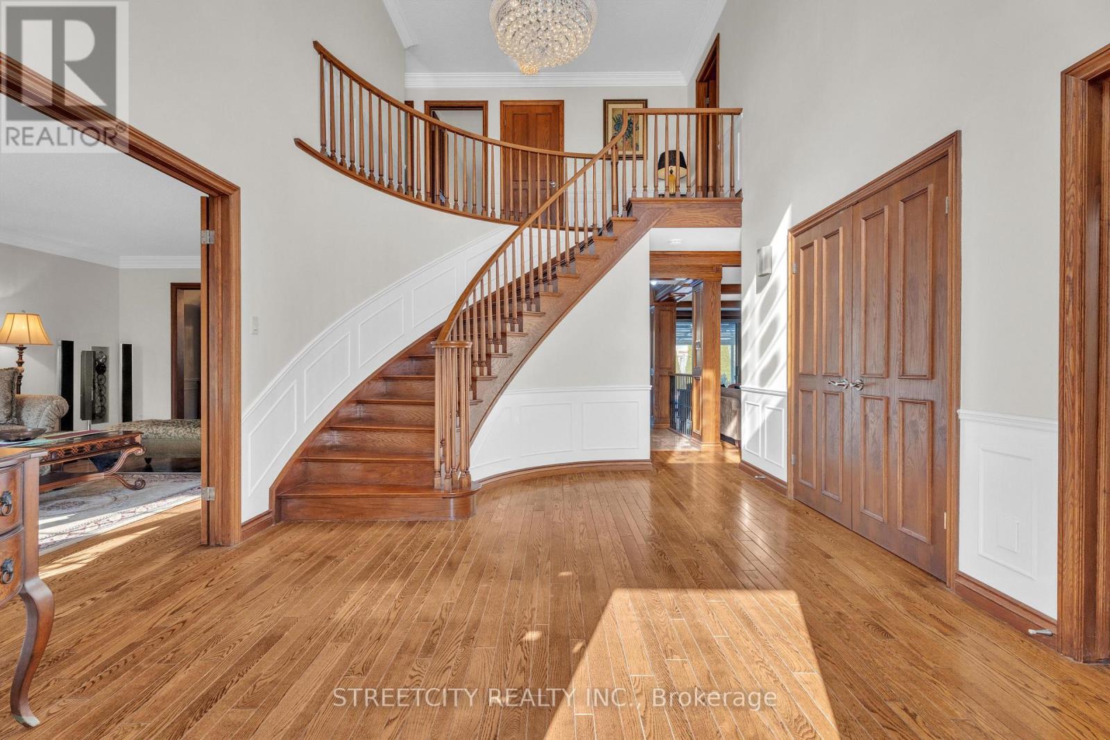 36 Ravenglass Crescent, London North, Ontario  N6G 4K1 - Photo 8 - X12798708