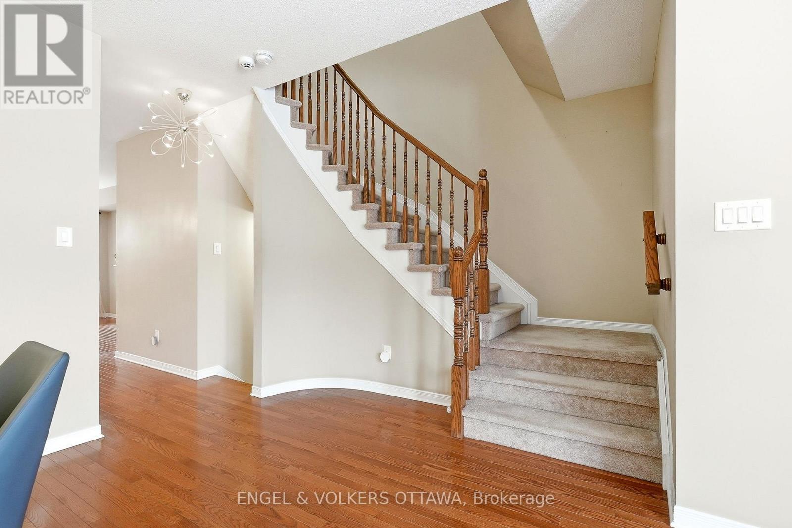 222 Longfields Drive, Ottawa, Ontario K2J 5Y7 - Photo 7 - X12798544