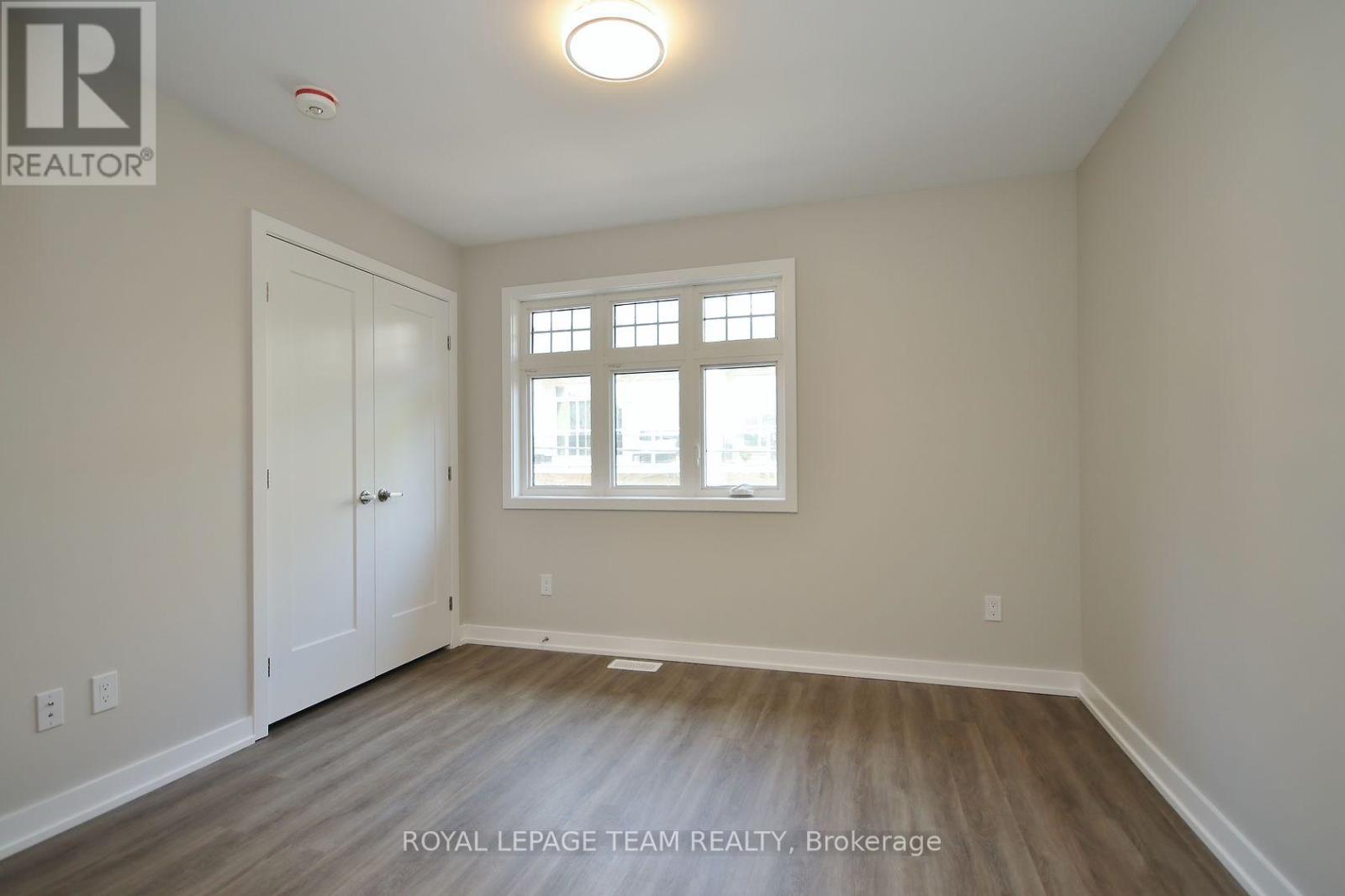 D - 304 Lanark Avenue, Ottawa, Ontario  K1Z 6R5 - Photo 19 - X12798566