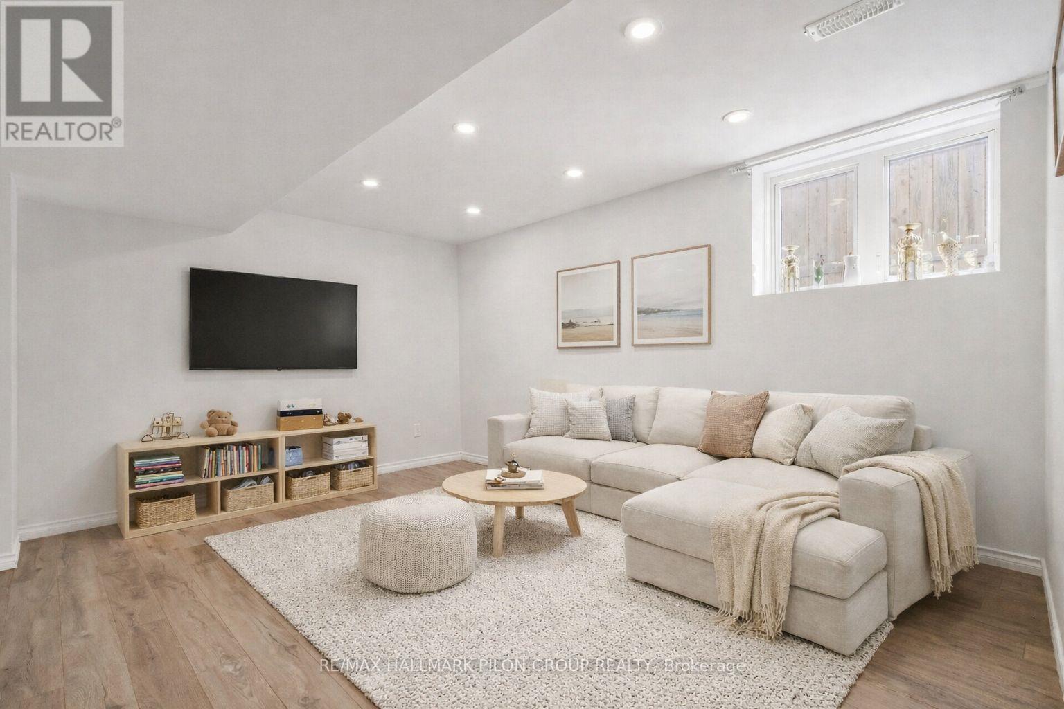 845 Contour Street, Ottawa, Ontario  K1W 0G6 - Photo 18 - X12798572