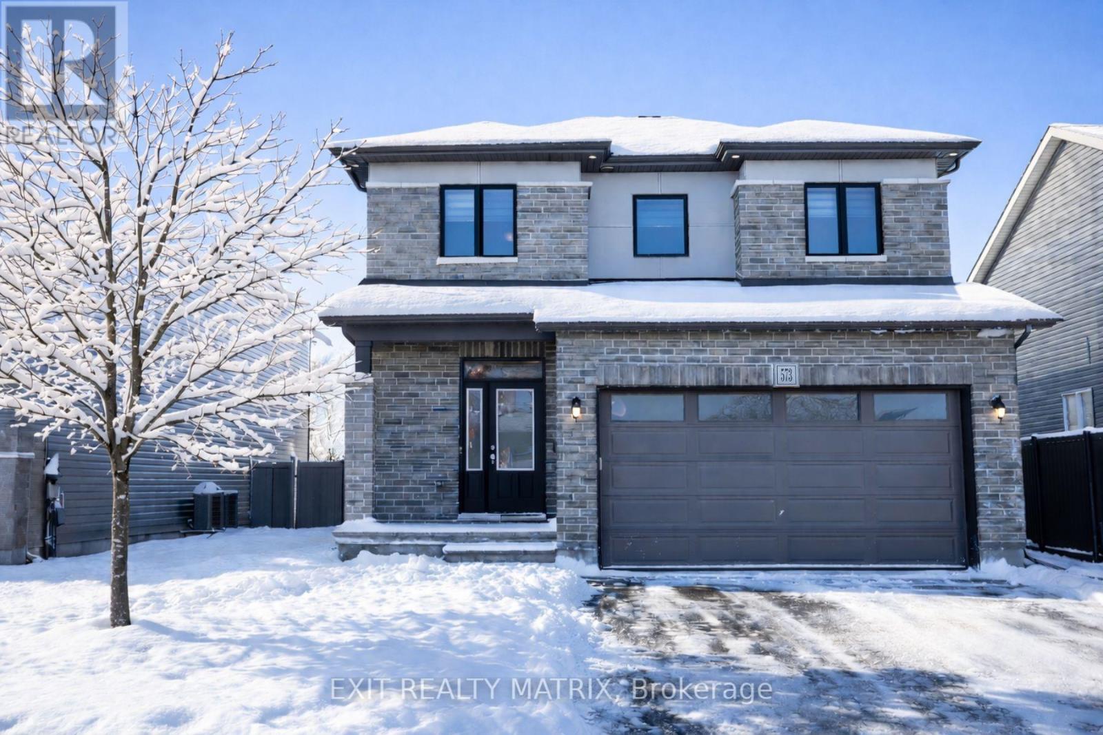 573 STRASBOURG STREET, Russell, Ontario