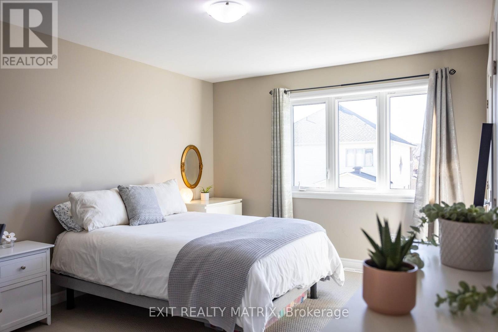 573 Strasbourg Street, Russell, Ontario  K0A 1W0 - Photo 27 - X12798666