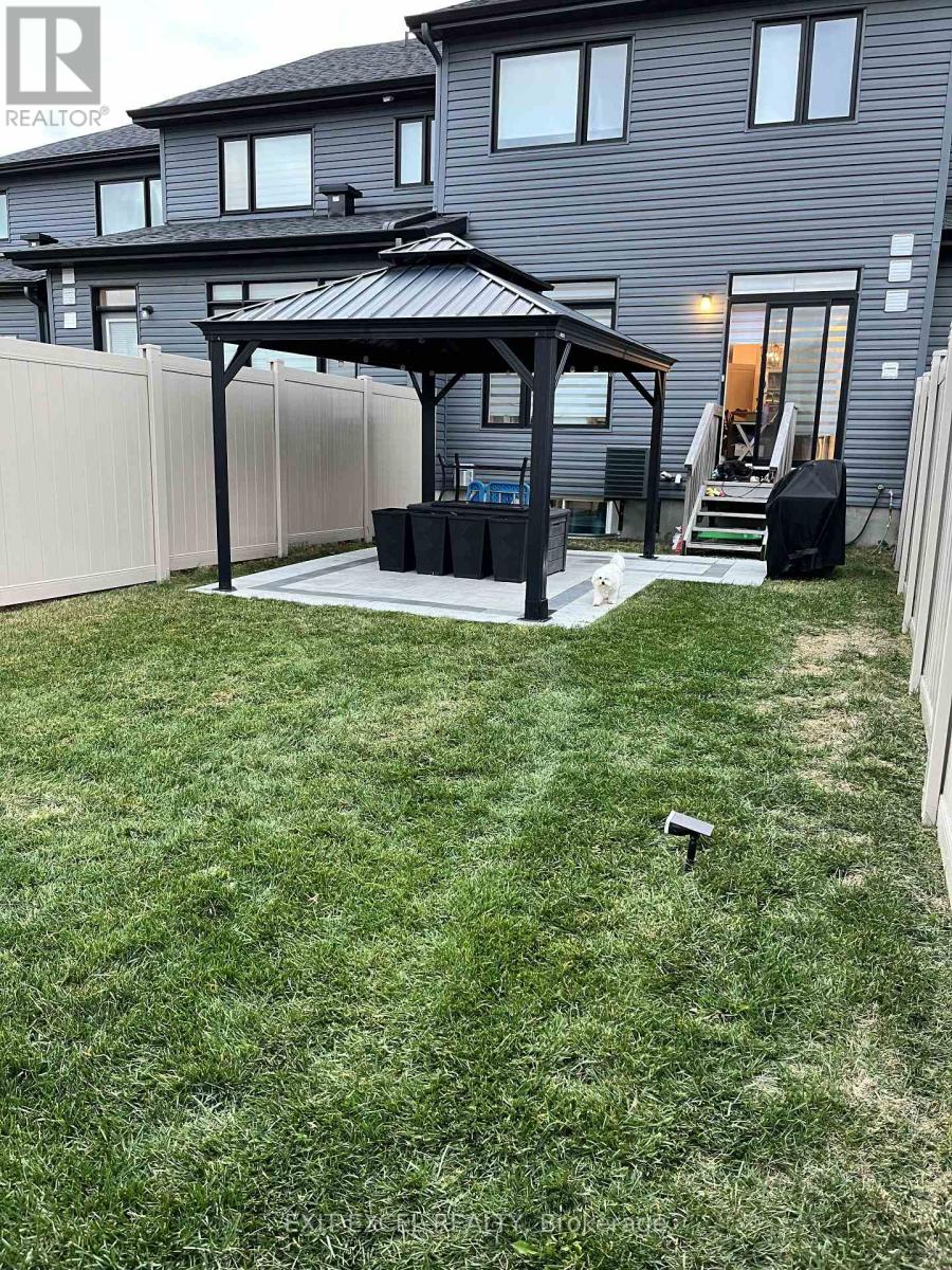 240 Zinnia Way, Ottawa, Ontario  K4M 0K8 - Photo 41 - X12798714