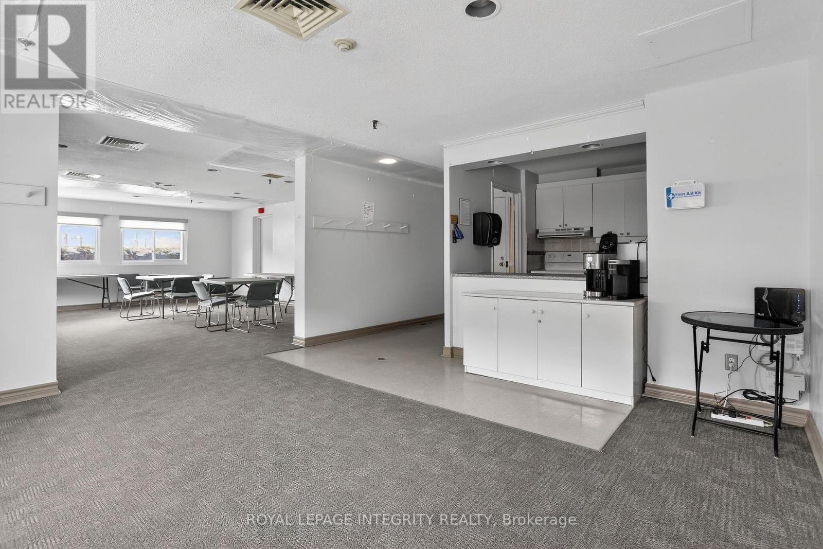 605 - 1599 Lassiter Terrace, Ottawa, Ontario  K1J 8R6 - Photo 26 - X12798738