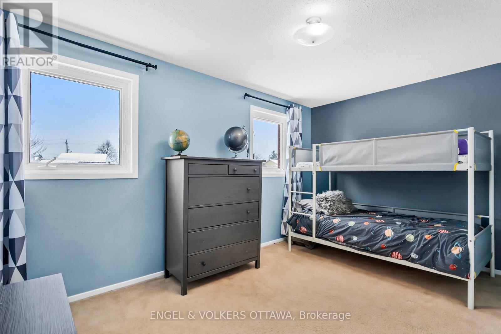 29 Valley Ridge Street, Ottawa, Ontario  K2E 7W3 - Photo 35 - X12798782