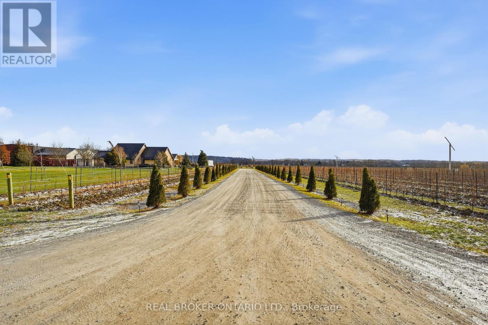 823 6 Line, Niagara-On-The-Lake, Ontario  L0S 1J0 - Photo 28 - X12798606