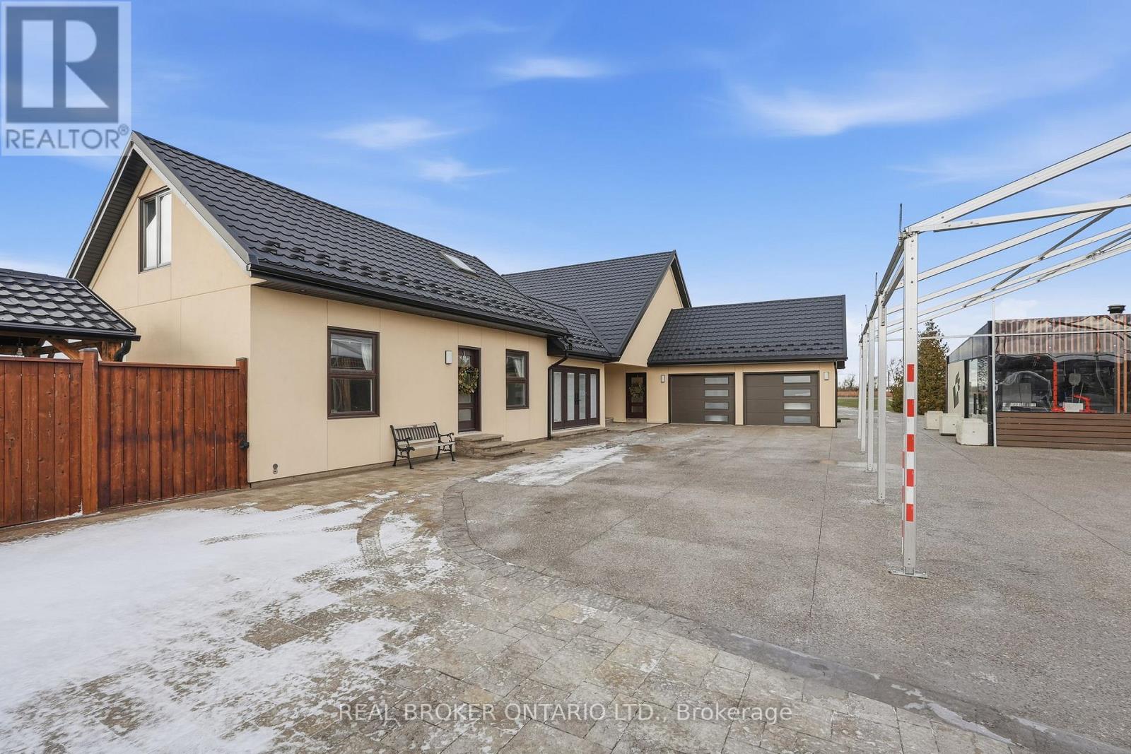 823 6 Line, Niagara-On-The-Lake, Ontario  L0S 1J0 - Photo 32 - X12798606