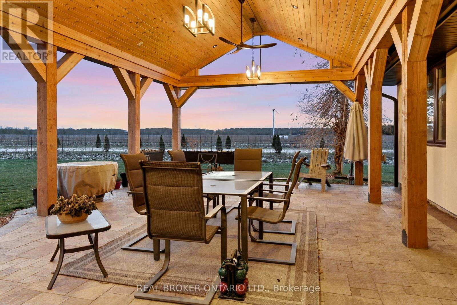 823 6 Line, Niagara-On-The-Lake, Ontario  L0S 1J0 - Photo 48 - X12798606