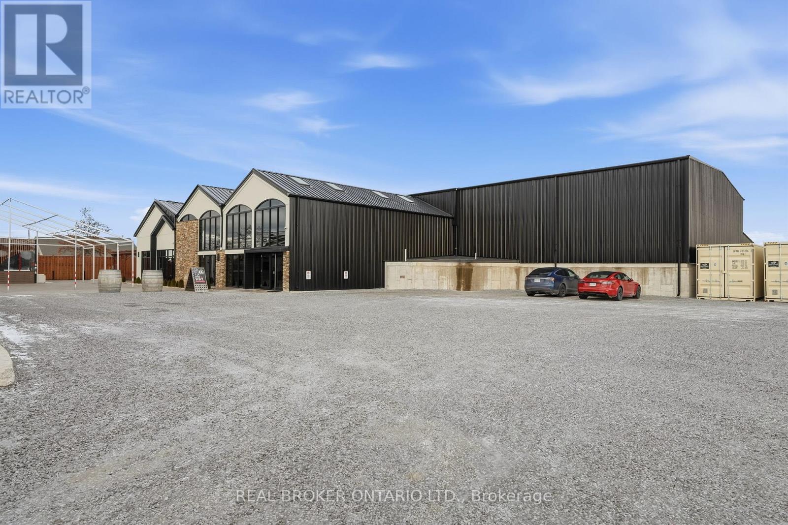 823 6 Line, Niagara-On-The-Lake, Ontario  L0S 1J0 - Photo 5 - X12798606