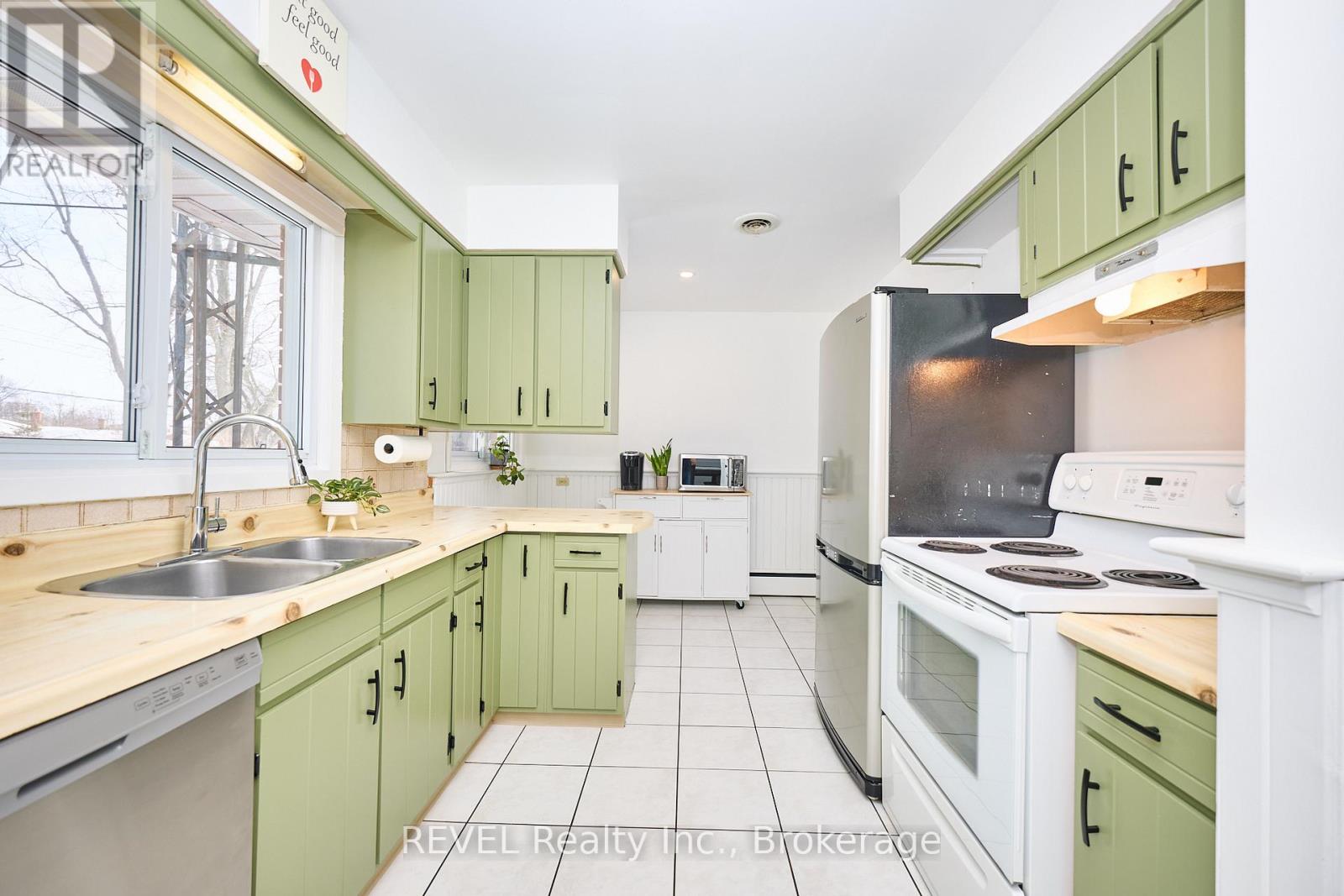 190 Willson Road, Welland, Ontario  L3C 2T6 - Photo 14 - X12798768