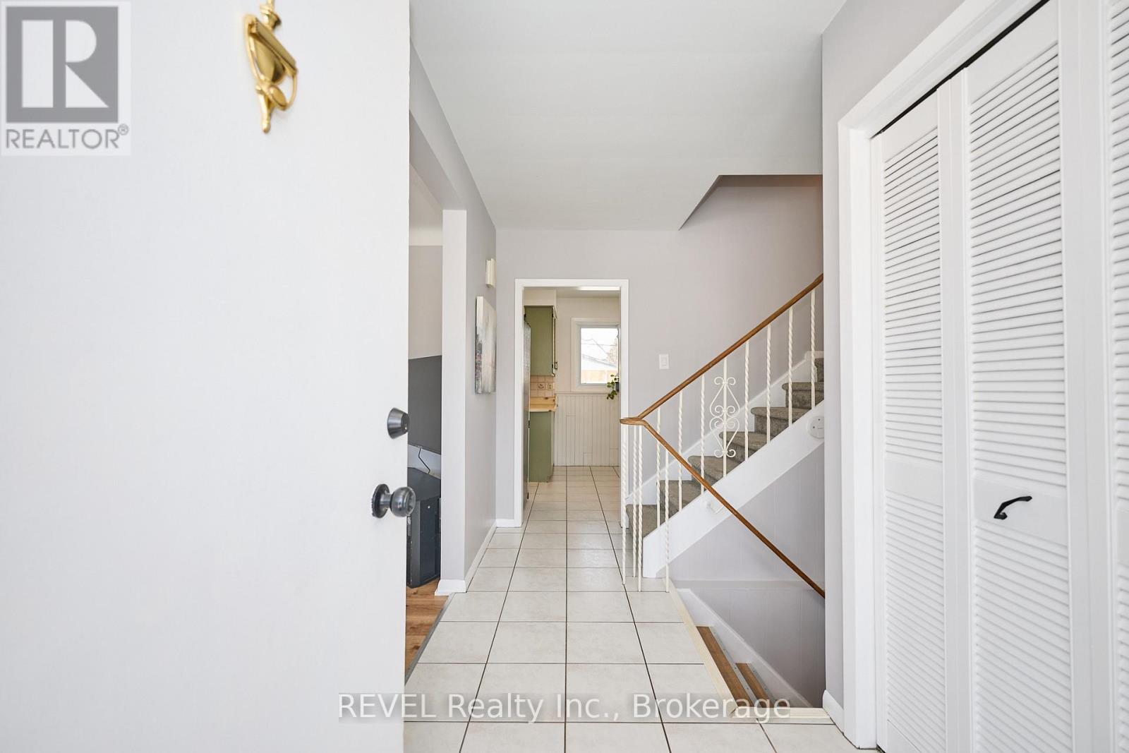 190 Willson Road, Welland, Ontario  L3C 2T6 - Photo 6 - X12798768