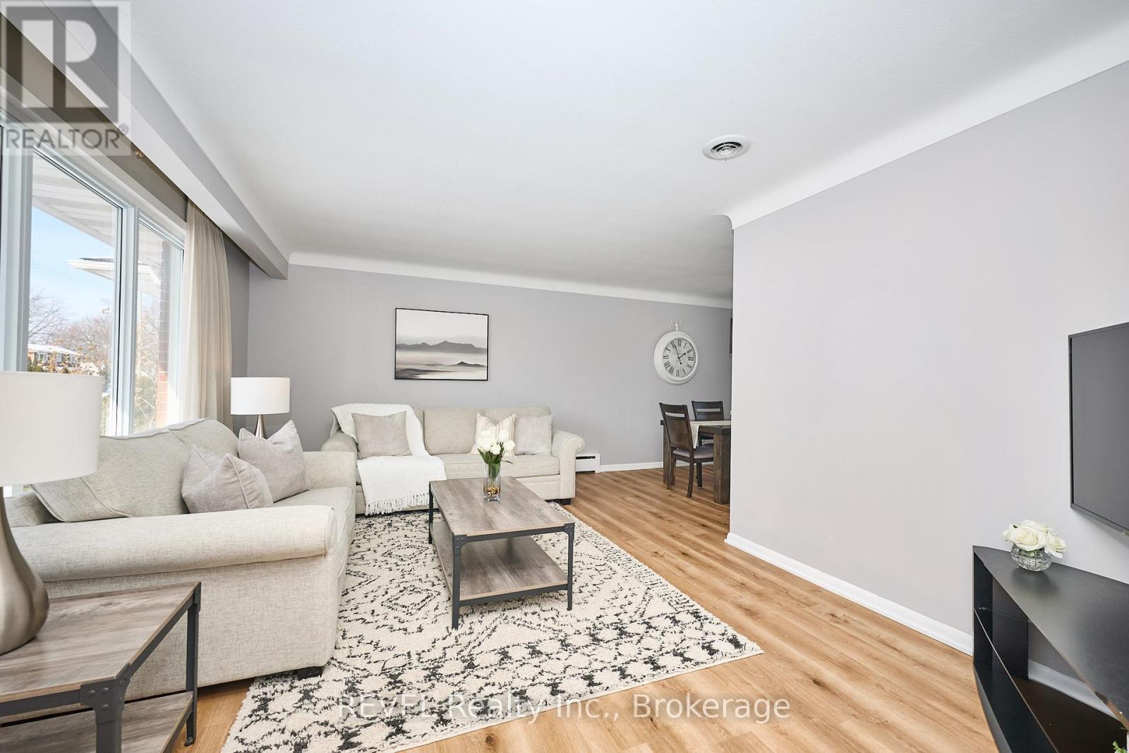 190 Willson Road, Welland, Ontario  L3C 2T6 - Photo 7 - X12798768