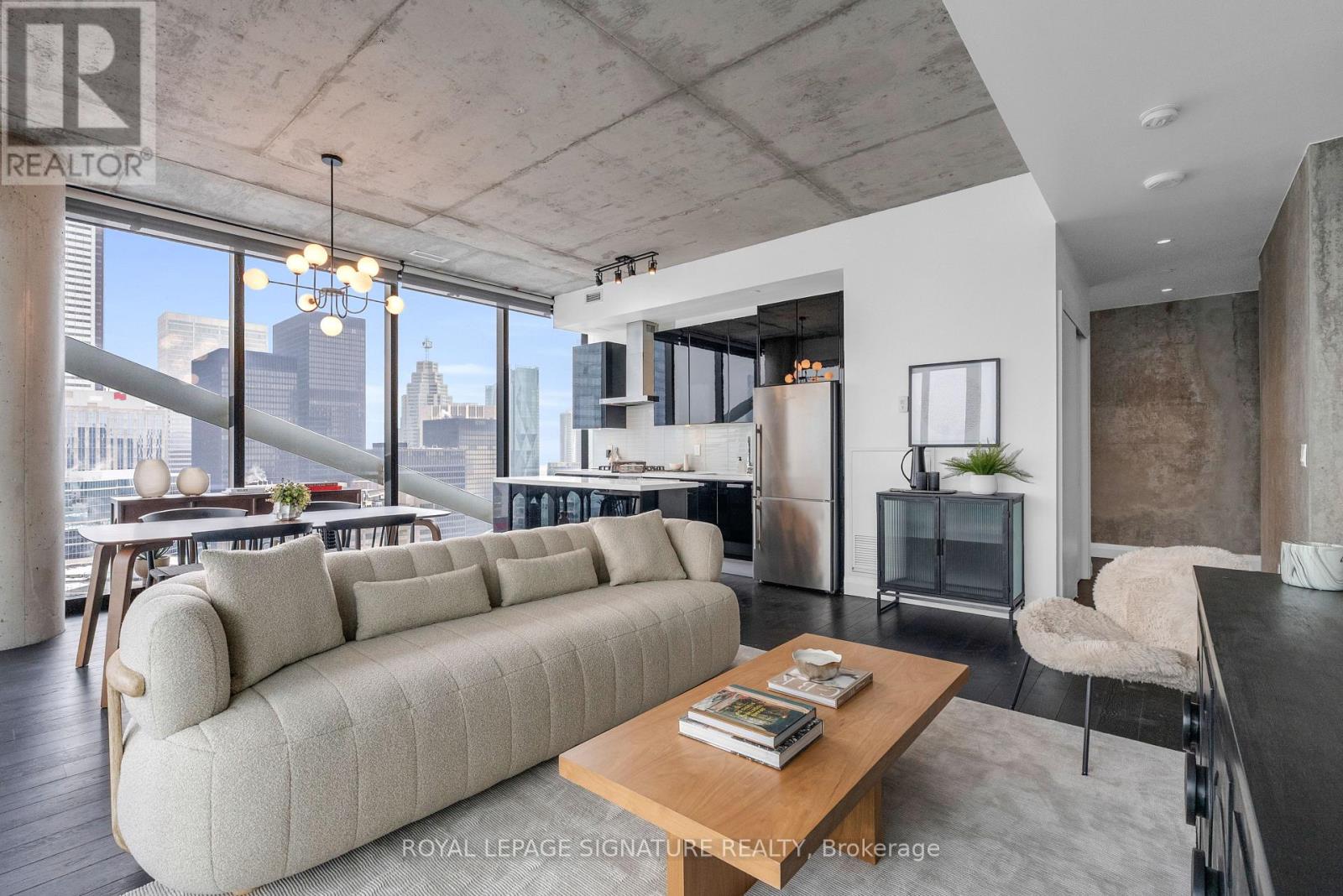 4002 - 224 King Street W, Toronto, Ontario  M5V 1H8 - Photo 3 - C12798540