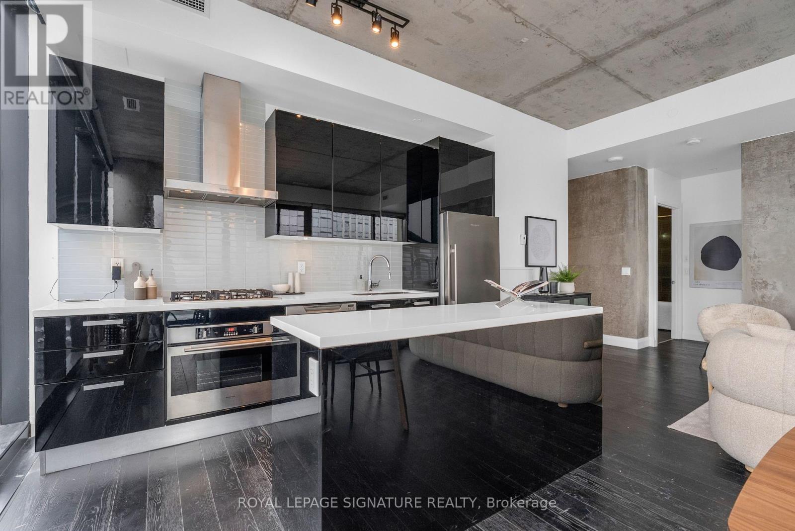 4002 - 224 King Street W, Toronto, Ontario  M5V 1H8 - Photo 8 - C12798540