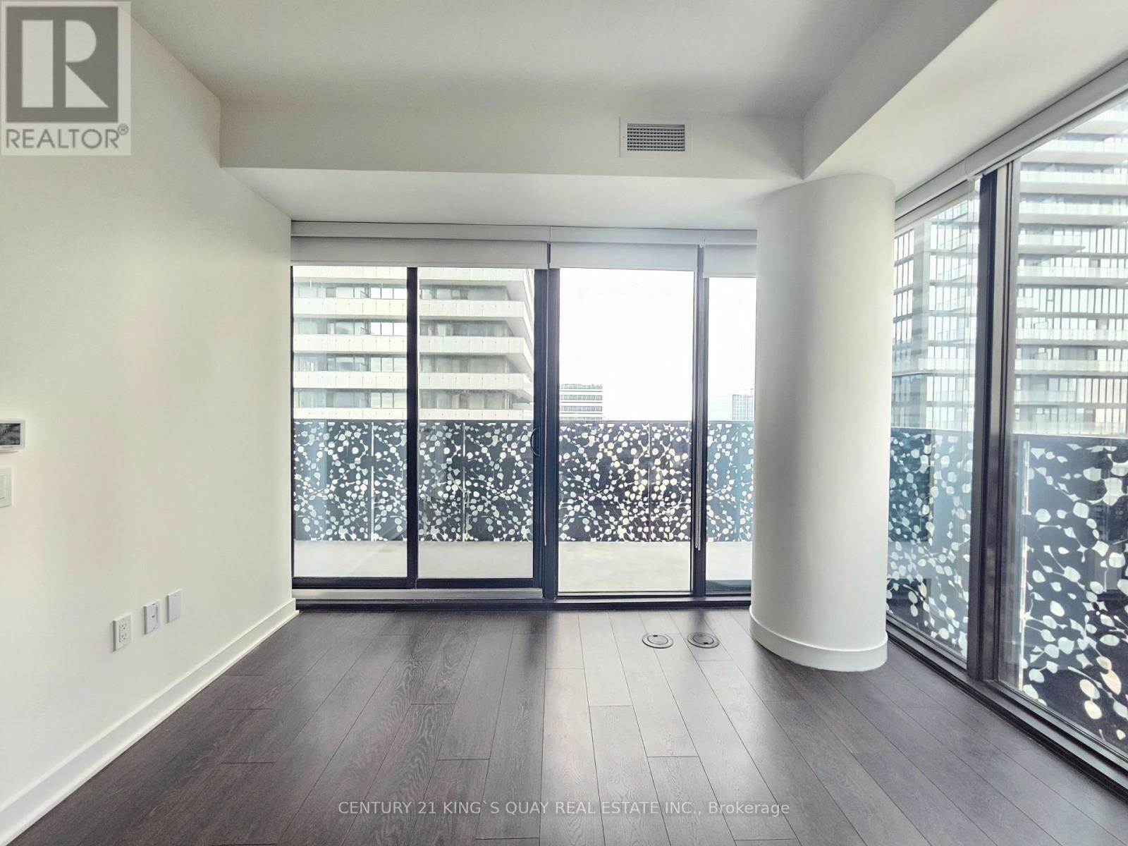 1612 - 55 Charles Street E, Toronto, Ontario  M4Y 0J1 - Photo 5 - C12798652