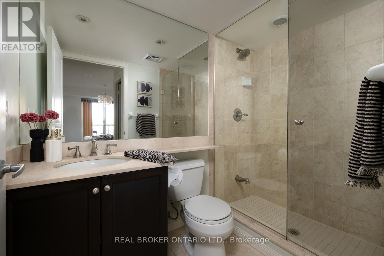 704 - 900 Mount Pleasant Road, Toronto, Ontario  M4P 3J9 - Photo 17 - C12798678