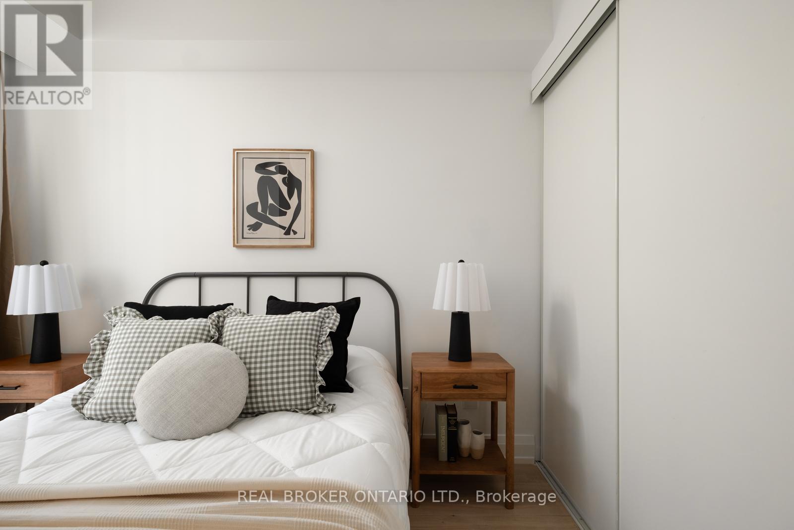 704 - 900 Mount Pleasant Road, Toronto, Ontario  M4P 3J9 - Photo 21 - C12798678