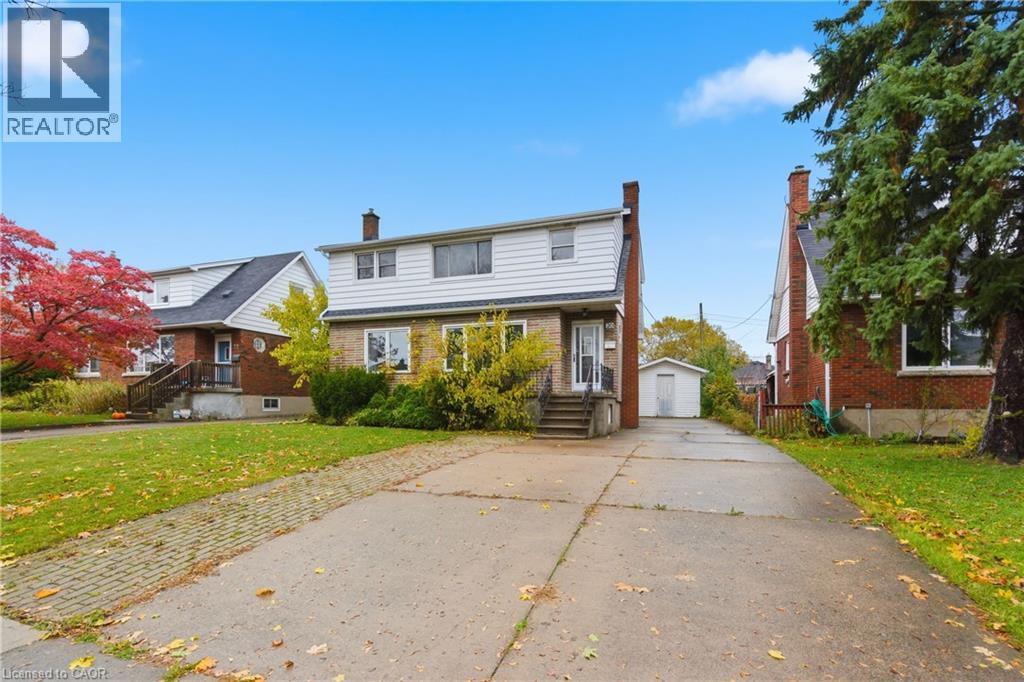 20 Thompson Avenue, Thorold, Ontario  L2V 2M8 - Photo 2 - 40793334