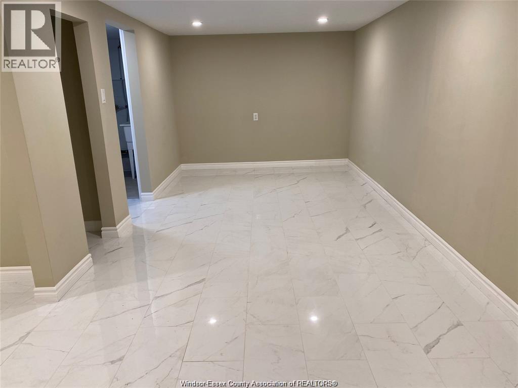 8324 Gregory Place, Windsor, Ontario  N8S 4N4 - Photo 15 - 26003501