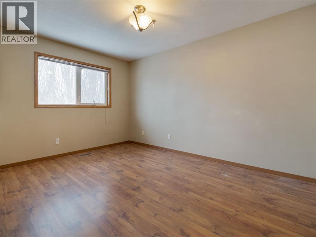 22 Assiniboia Road W, Lethbridge, Alberta  T1K 6Z1 - Photo 19 - A2287156