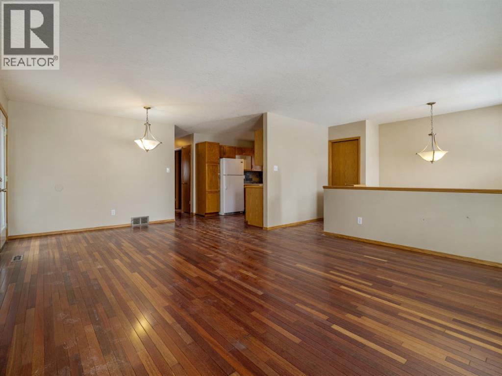 22 Assiniboia Road W, Lethbridge, Alberta  T1K 6Z1 - Photo 7 - A2287156