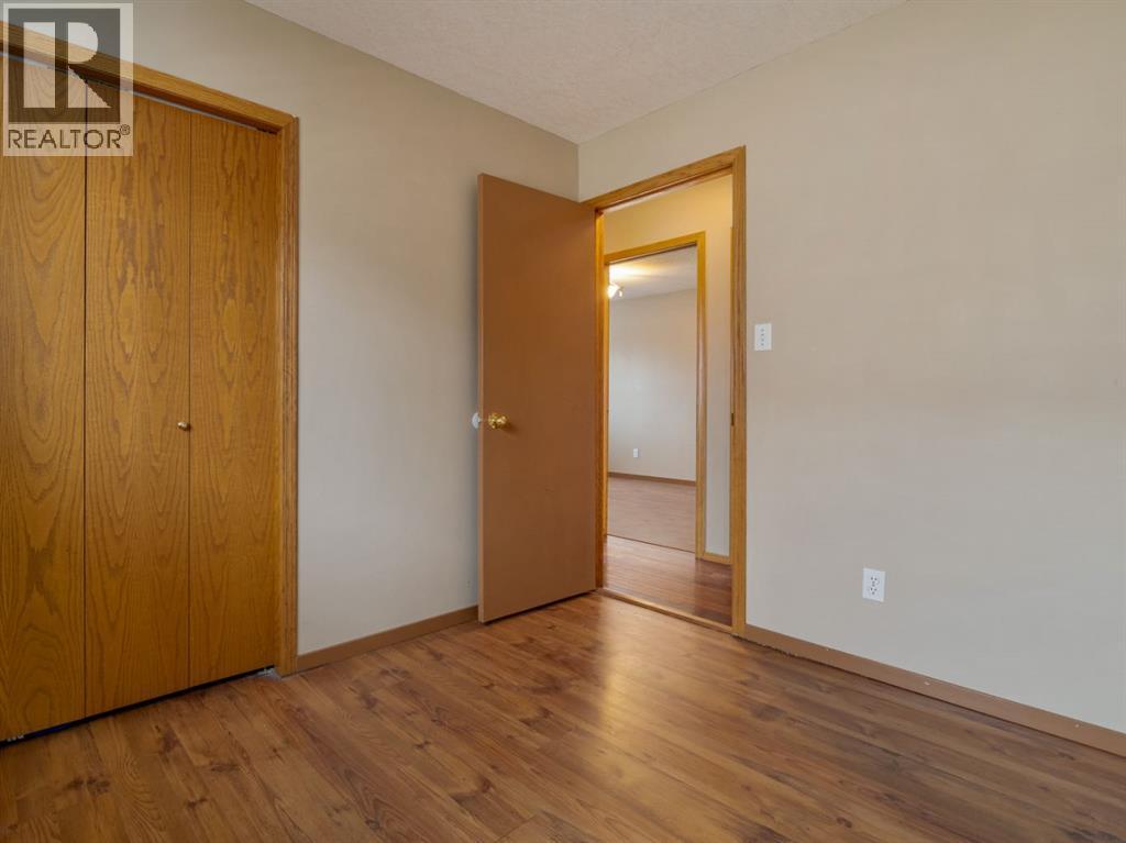 22 Assiniboia Road W, Lethbridge, Alberta  T1K 6Z1 - Photo 18 - A2287156