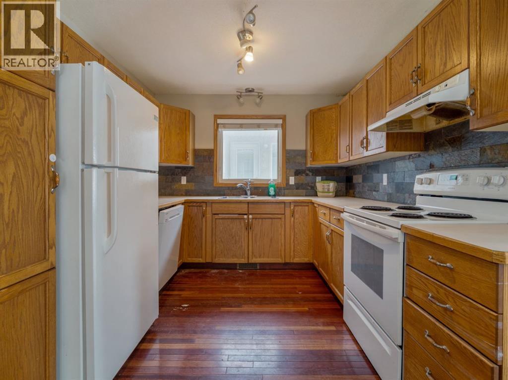 22 Assiniboia Road W, Lethbridge, Alberta  T1K 6Z1 - Photo 13 - A2287156