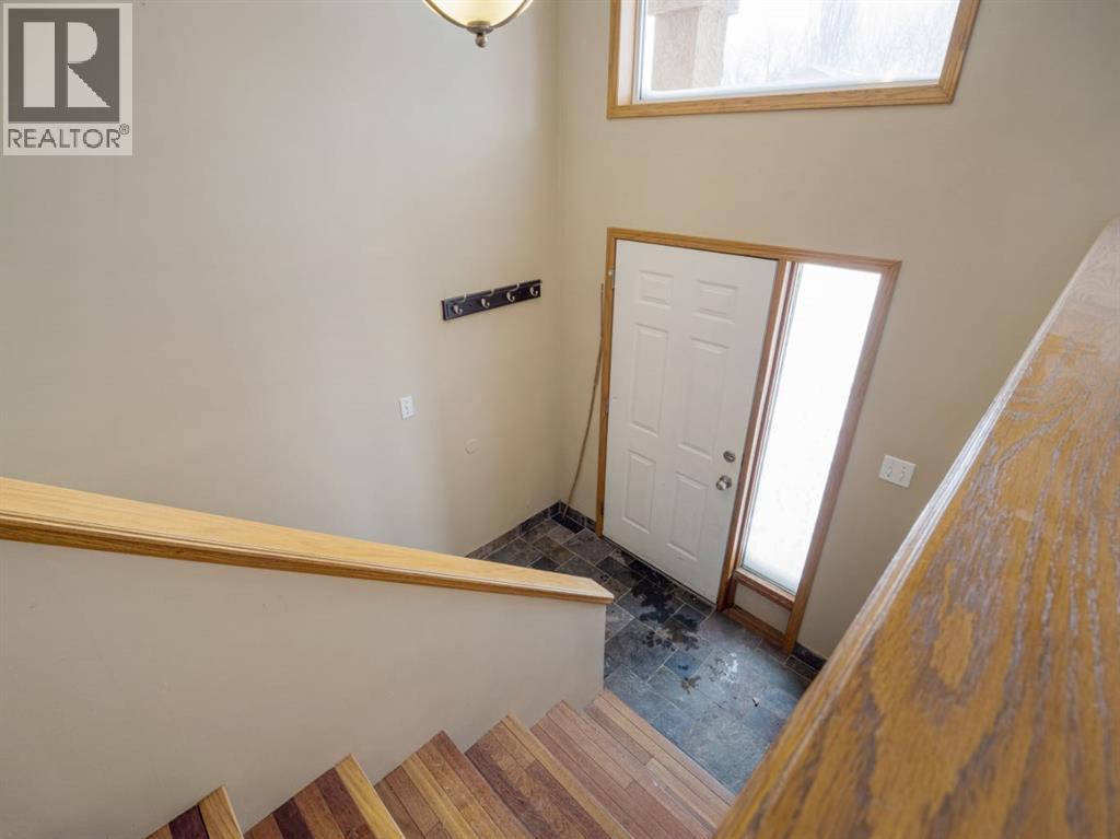 22 Assiniboia Road W, Lethbridge, Alberta  T1K 6Z1 - Photo 4 - A2287156