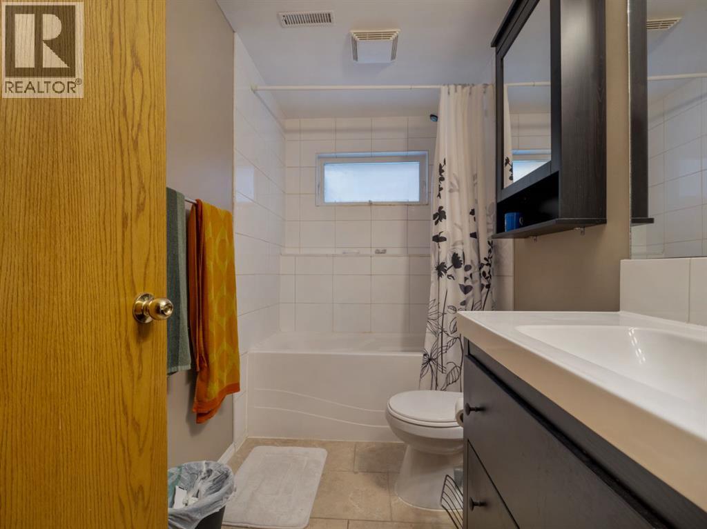 22 Assiniboia Road W, Lethbridge, Alberta  T1K 6Z1 - Photo 31 - A2287156