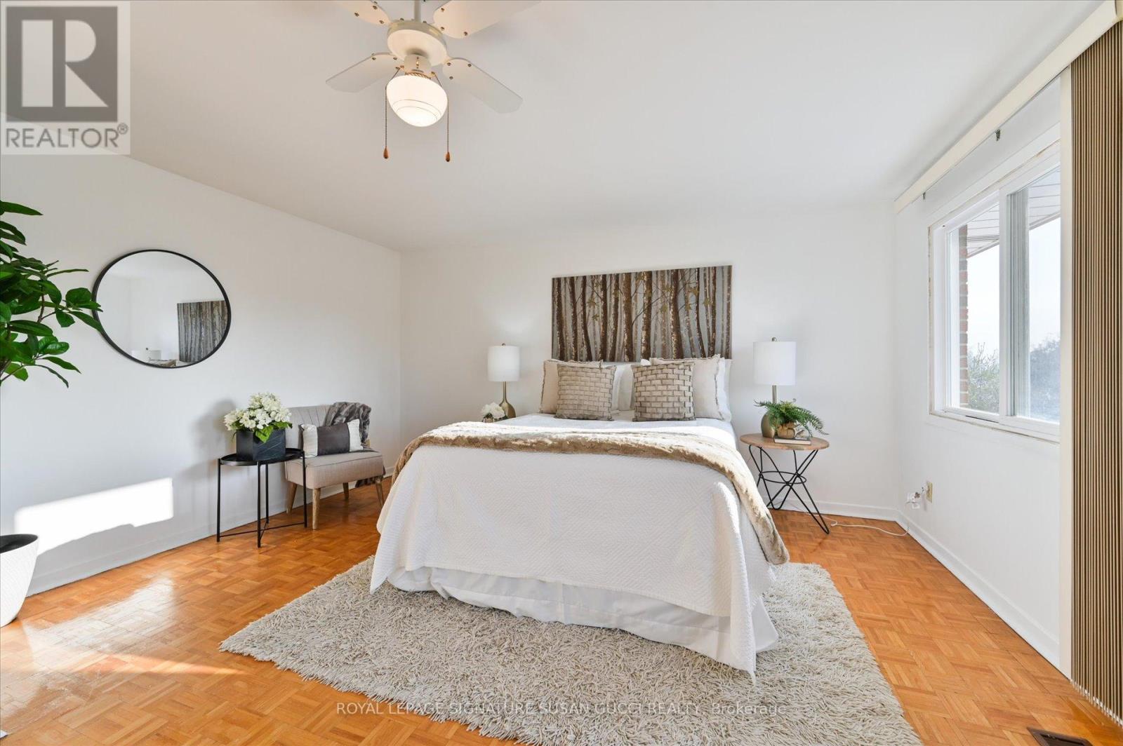 1042 Victoria Park Avenue, Toronto, Ontario  M4B 2K1 - Photo 16 - E12798600