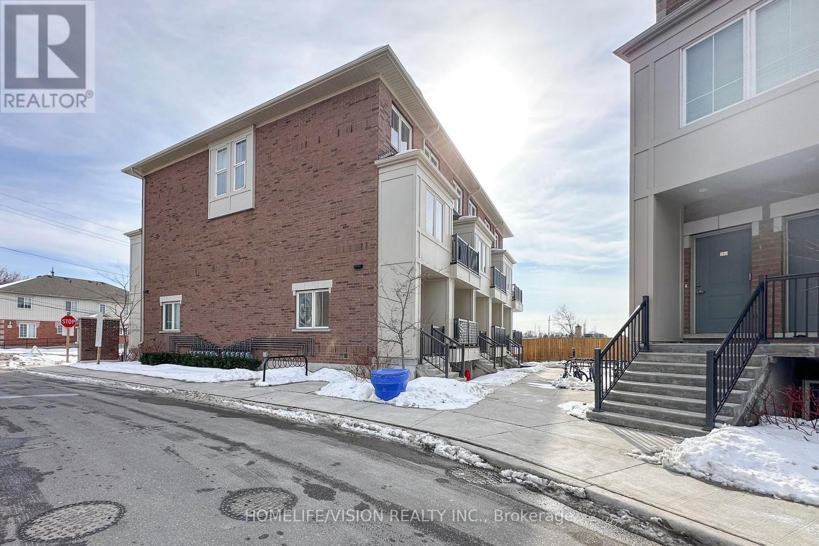 12 - 490 Beresford Path, Oshawa, Ontario L1H 0B2 - Photo 2 - E12798706