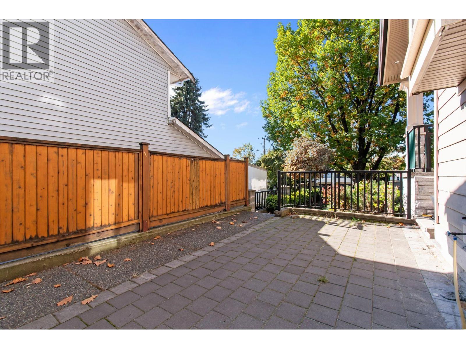 627 Thirteenth Street, New Westminster, British Columbia  V3M 4M3 - Photo 24 - R3090027