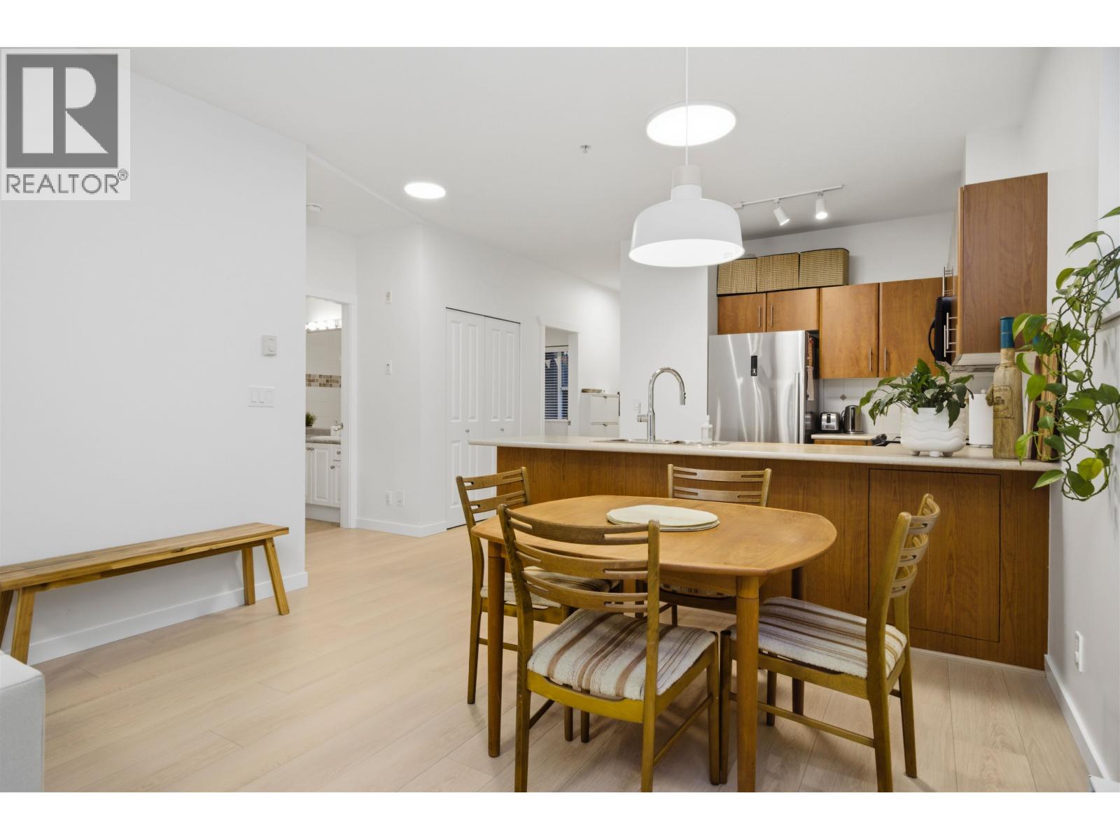 10 730 Farrow Street, Coquitlam, British Columbia  V3J 7Y7 - Photo 12 - R3090819