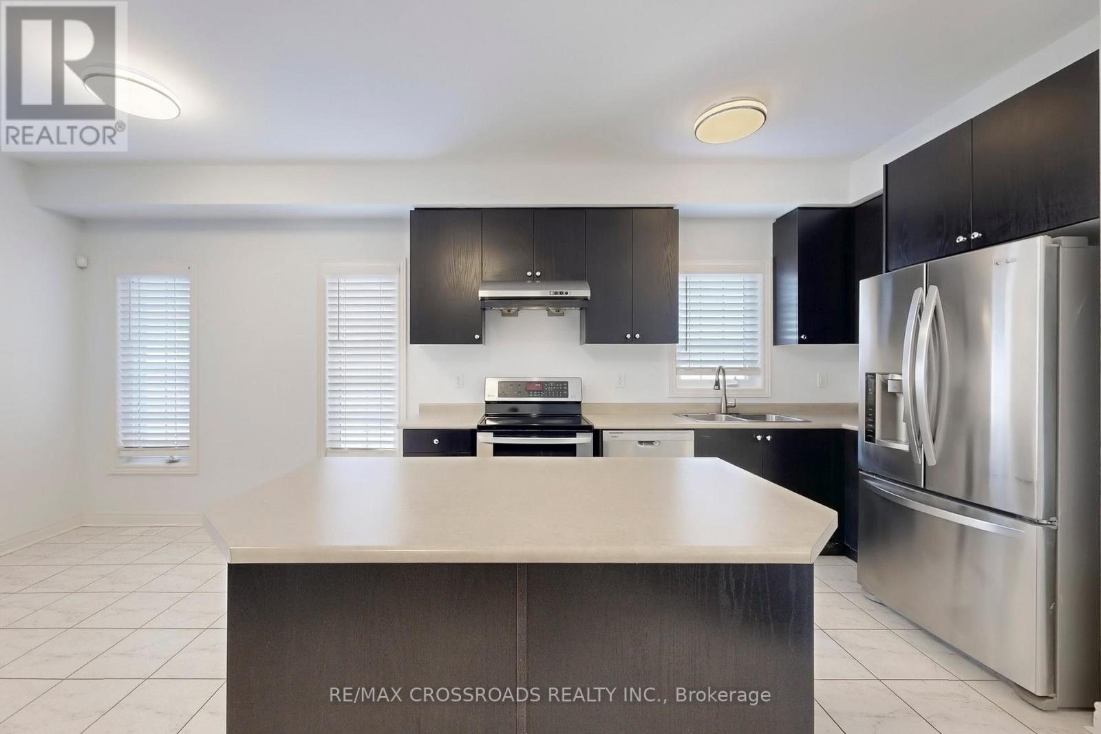 76 Rustle Woods Avenue, Markham, Ontario  L6B 0V2 - Photo 11 - N12798568