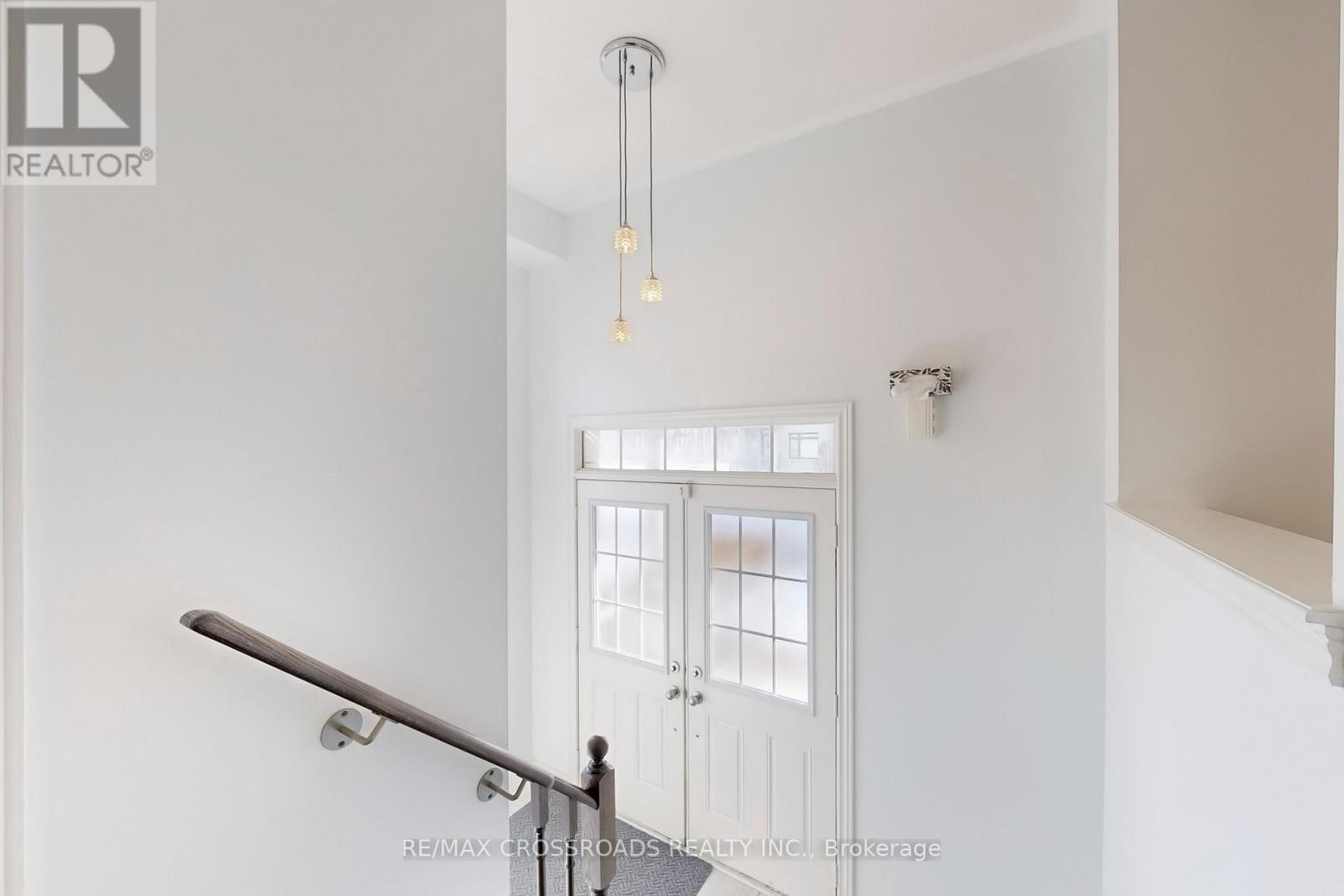 76 Rustle Woods Avenue, Markham, Ontario  L6B 0V2 - Photo 5 - N12798568