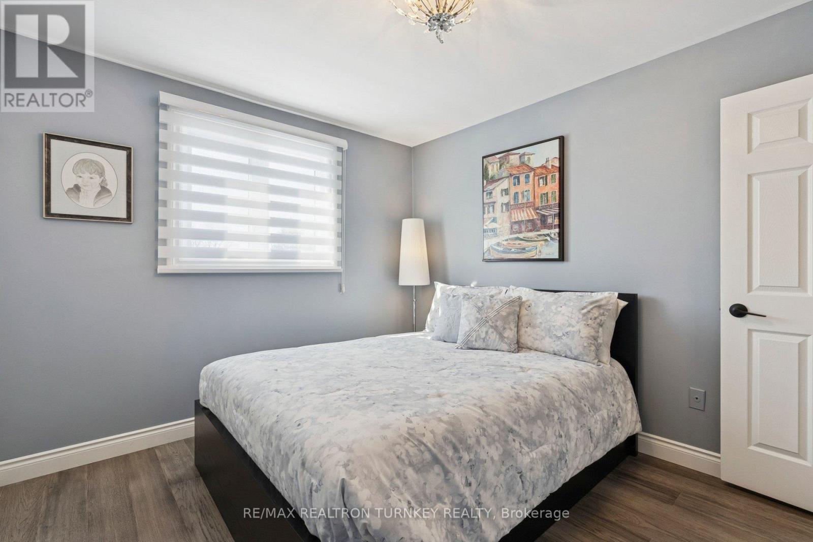 58 Howlett Avenue, Newmarket, Ontario  L3Y 5S5 - Photo 22 - N12798634