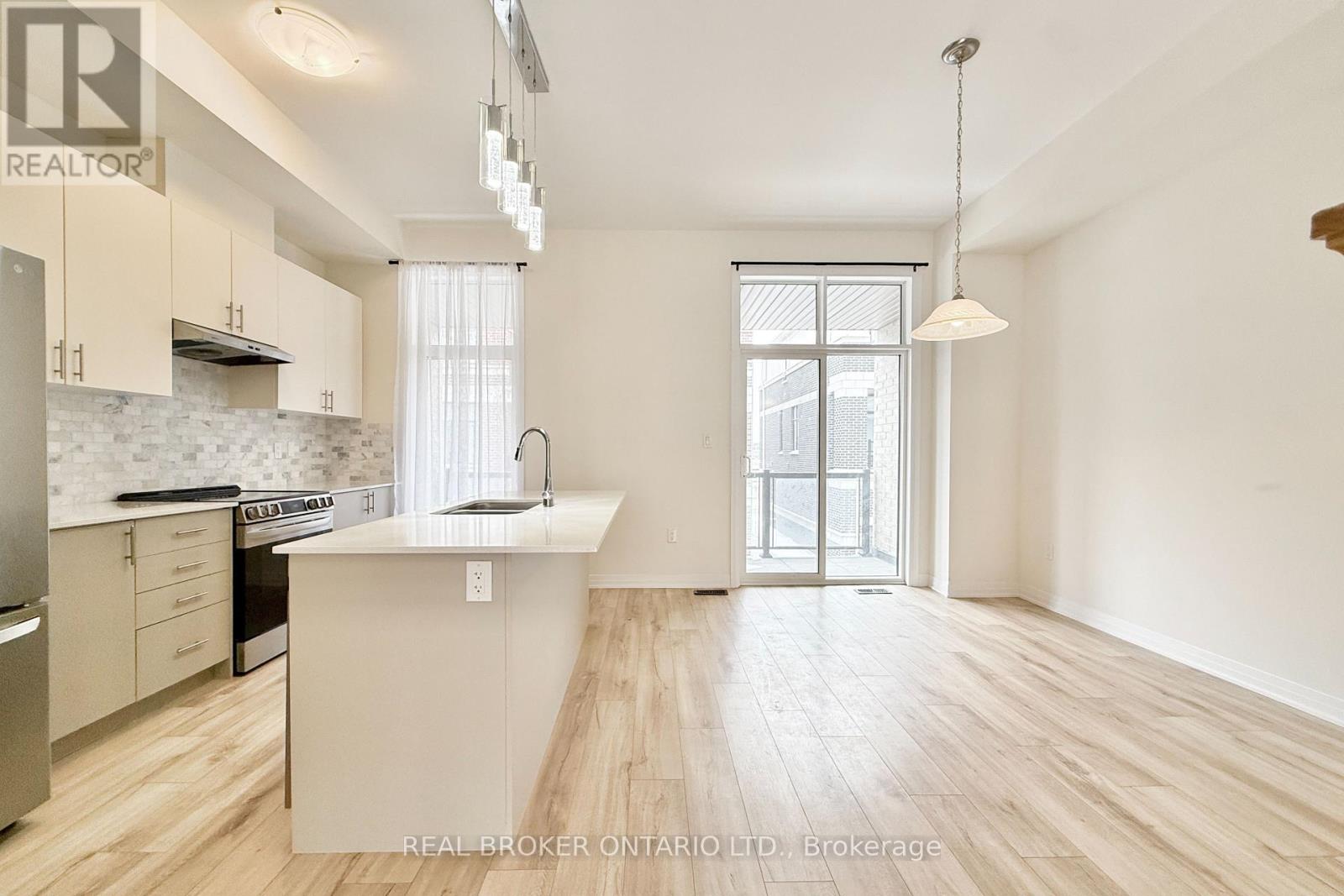 16 Tay Lane, Richmond Hill, Ontario  L4S 1N7 - Photo 12 - N12798780