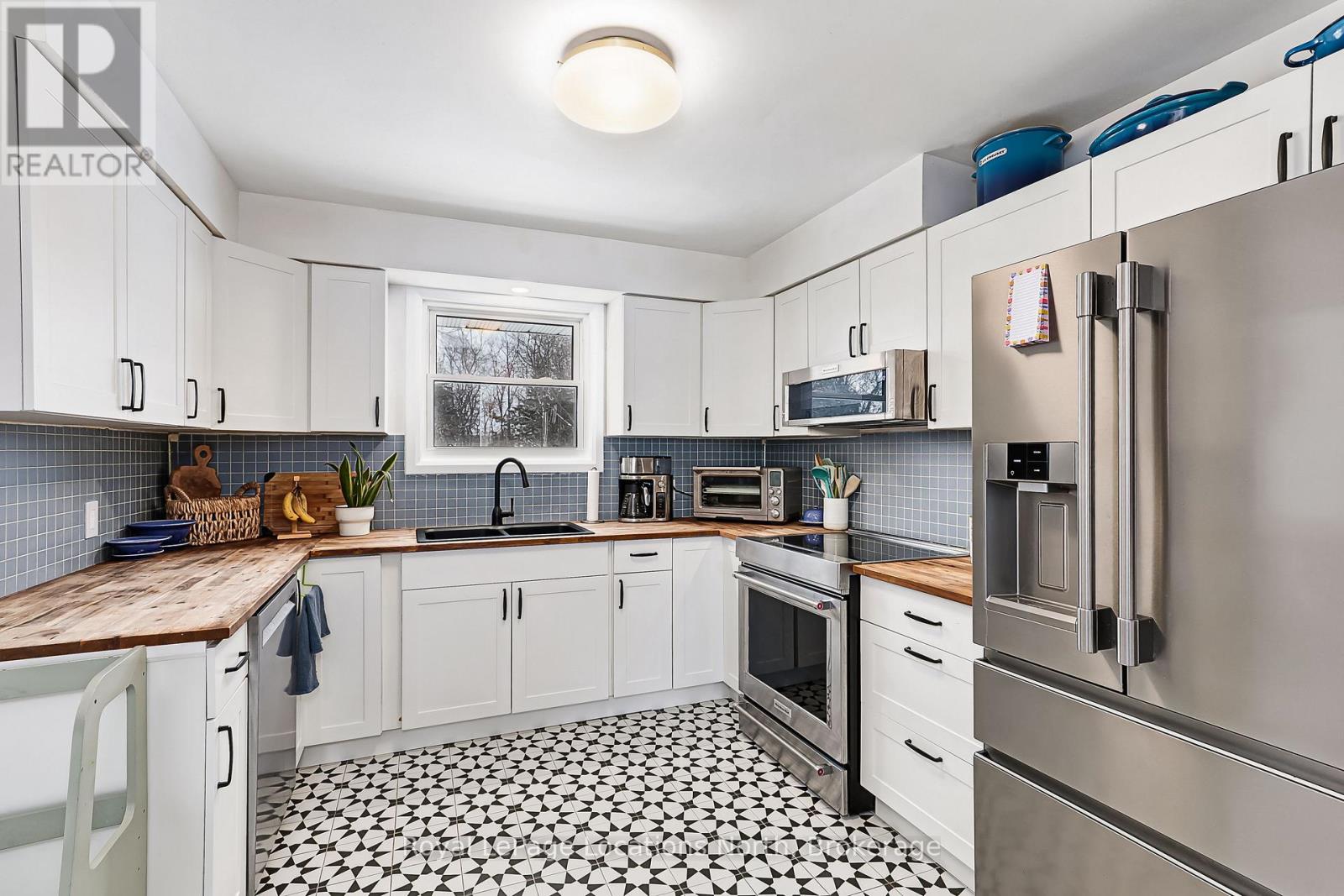 131 Albert Street, Collingwood, Ontario  L9Y 3Y4 - Photo 11 - S12774526